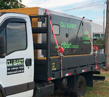 Gerador de energia Cummins 220 kVA